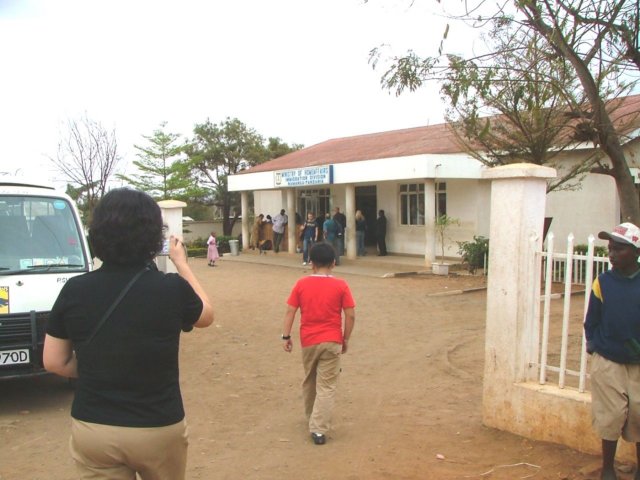 tanzanianborderstation.jpg